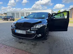 Schwarz Gebraucht 2012 Renault Mégane Coupé Bose Edition Coupé | 4.400 € (Fairer Preis)