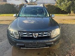 Grau Gebraucht 2014 Dacia Duster Celebration SUV | 4.600 € (Guter Preis)
