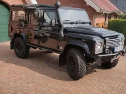 Schwarz Gebraucht 2011 Land Rover Defender SUV | 67.900 €
