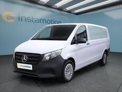 Weiß Gebraucht 2024 Mercedes Vito Van / Kleinbus | 36.999 € (Teuer)