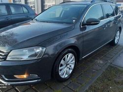 Grau Gebraucht 2015 VW Passat Comfortline Kombi | 7.400 € (Guter Preis)