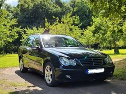 Schwarz Gebraucht 2007 Mercedes C200 Avantgarde Kombi | 3.250 € (Superpreis)