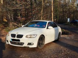 Weiß Gebraucht 2008 BMW 320 Cabriolet Performance Cabrio | 11.666 € (Etwas zu teuer)