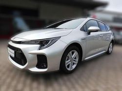 Silber metallic Gebraucht 2024 Suzuki Swace Comfort+ | 35.410 €