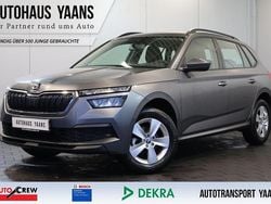 Grau Gebraucht 2022 Skoda Kamiq Active SUV | 15.769 € (Guter Preis)