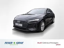 Mythosschwarz metallic Gebraucht 2025 Audi A5 Ambiente Coupé | 60.950 € (Guter Preis)