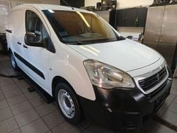 Gebraucht 2018 Peugeot Partner Comfort Van | 7.490 € (Fairer Preis)