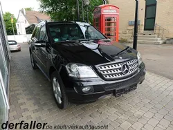 Schwarz Gebraucht 2008 Mercedes ML320 AMG SUV | 13.999 € (Etwas zu teuer)