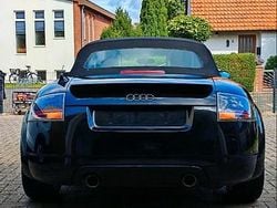 Schwarz Gebraucht 2003 Audi TT Roadster Cabrio | 3.250 € (Fairer Preis)