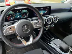 Schwarz Gebraucht 2022 Mercedes A250 Limousine | 27.900 € (Guter Preis)