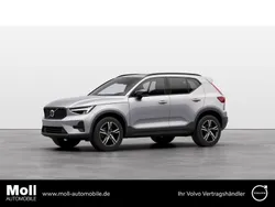 Silver dawn / metallic Gebraucht 2024 Volvo XC40 Plus SUV | 39.480 € (Fairer Preis)