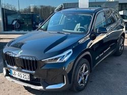 Schwarz Gebraucht 2025 BMW X1 Sport Line SUV | 39.980 € (Etwas zu teuer)