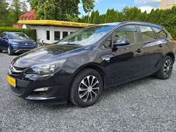 Schwarz Gebraucht 2014 Opel Astra Energy Kombi | 5.500 € (Guter Preis)