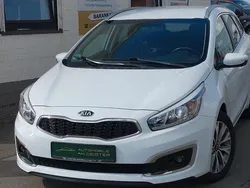Casa white Gebraucht 2016 Kia Ceed DREAM-TEAM Edition Kombi | 7.990 € (Fairer Preis)