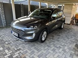 Grau Gebraucht 2022 Ford Kuga Titanium SUV | 23.900 € (Guter Preis)