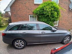 Grau Gebraucht 2020 Mercedes C200 Limousine | 22.450 € (Superpreis)