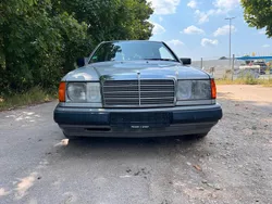 Silber Gebraucht 1988 Mercedes 230 Coupé | 4.499 €