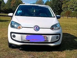 Weiß Gebraucht 2013 VW up! Kleinwagen | 3.800 € (Fairer Preis)
