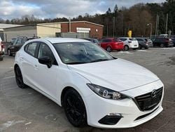 Weiß Gebraucht 2014 Mazda 3 Prime-Line Limousine | 6.300 € (Guter Preis)