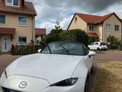 Weiß Gebraucht 2017 Mazda MX5 Sports-Line Cabrio | 21.650 € (Guter Preis)