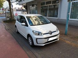 Grau Gebraucht 2022 VW e-up! Kleinwagen | 12.850 € (Guter Preis)
