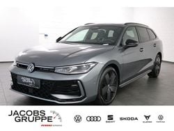 Grau Gebraucht 2025 VW Passat Style Kombi | 41.680 € (Guter Preis)