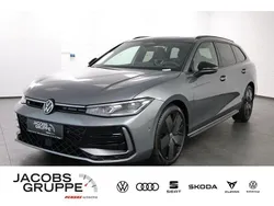 Grau Gebraucht 2025 VW Passat Style Kombi | 43.680 € (Guter Preis)