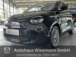Schwarz Gebraucht 2022 Fiat 500e Icon Kleinwagen | 19.990 € (Fairer Preis)