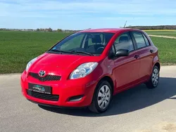 Rot Gebraucht 2010 Toyota Yaris Kleinwagen | 3.599 € (Fairer Preis)