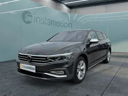 Grau Gebraucht 2022 VW Passat Alltrack Kombi | 38.240 € (Teuer)