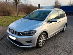 Silber Gebraucht 2015 VW Golf Sportsvan Comfortline Van / Kleinbus | 10.800 € (Fairer Preis)