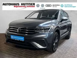 Platinum grey (metallic) Gebraucht 2024 VW Tiguan Allspace Move SUV | 44.490 € (Fairer Preis)