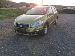 Grün Gebraucht 2014 Suzuki SX4 S-Cross Comfort+ Van / Kleinbus | 5.990 € (Fairer Preis)