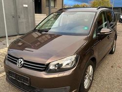 Gebraucht 2012 VW Touran Trendline Van / Kleinbus | 8.650 € (Etwas zu teuer)