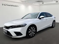 Platinum white pearl Gebraucht 2024 Honda Civic Elegance Limousine | 33.890 € (Etwas zu teuer)