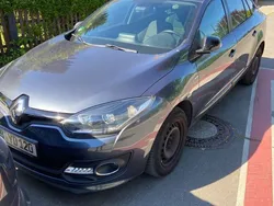 Grau Gebraucht 2015 Renault Mégane III LIMITED Limousine | 7.690 € (Fairer Preis)
