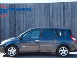 Grau Gebraucht 2006 Renault Scénic II Exception Van / Kleinbus | 2.700 €