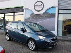 Blau Gebraucht 2016 Opel Zafira Tourer Edition Van / Kleinbus | 8.551 € (Guter Preis)