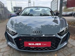 Grau metallic Gebraucht 2022 Audi R8 Spyder Ambiente Cabrio | 157.190 € (Fairer Preis)
