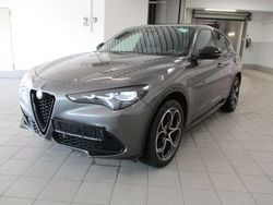 Grau Gebraucht 2024 Alfa Romeo Stelvio Veloce SUV | 37.450 € (Guter Preis)