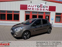 Braun Gebraucht 2012 Renault Clio III Limousine | 4.999 € (Etwas zu teuer)
