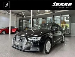 Brillantschwarz Gebraucht 2020 Audi A3 Sportback e-tron Advanced Limousine | 16.990 € (Superpreis)