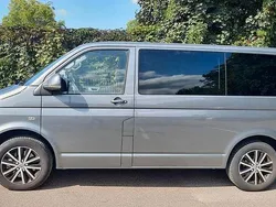 Grau Gebraucht 2014 VW T5 Van | 27.000 €