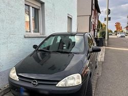 Schwarz Gebraucht 2002 Opel Corsa Kleinwagen | 550 € (Guter Preis)