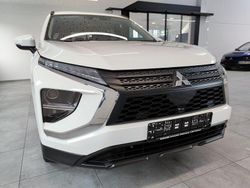 Anden weiß (weiss) Gebraucht 2022 Mitsubishi Eclipse Cross Basis SUV | 23.980 €