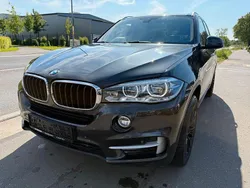 Grau Gebraucht 2018 BMW X5 SUV | 37.000 € (Fairer Preis)