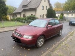 Rot Gebraucht 2000 Audi A3 Kleinwagen | 1.000 € (Superpreis)