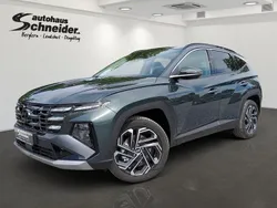 Cypress green Neu 2025 Hyundai Tucson Prime SUV | 37.490 € (Fairer Preis)