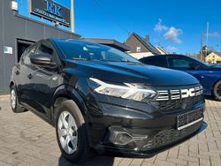 Schwarz Gebraucht 2025 Dacia Sandero Limousine | 15.800 € (Superpreis)
