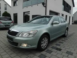 Grün Gebraucht 2009 Skoda Octavia Ambiente Limousine | 2.980 € (Superpreis)